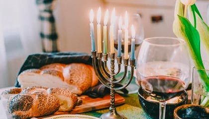 倒插莲花图片:颠覆性的美学与品牌新生